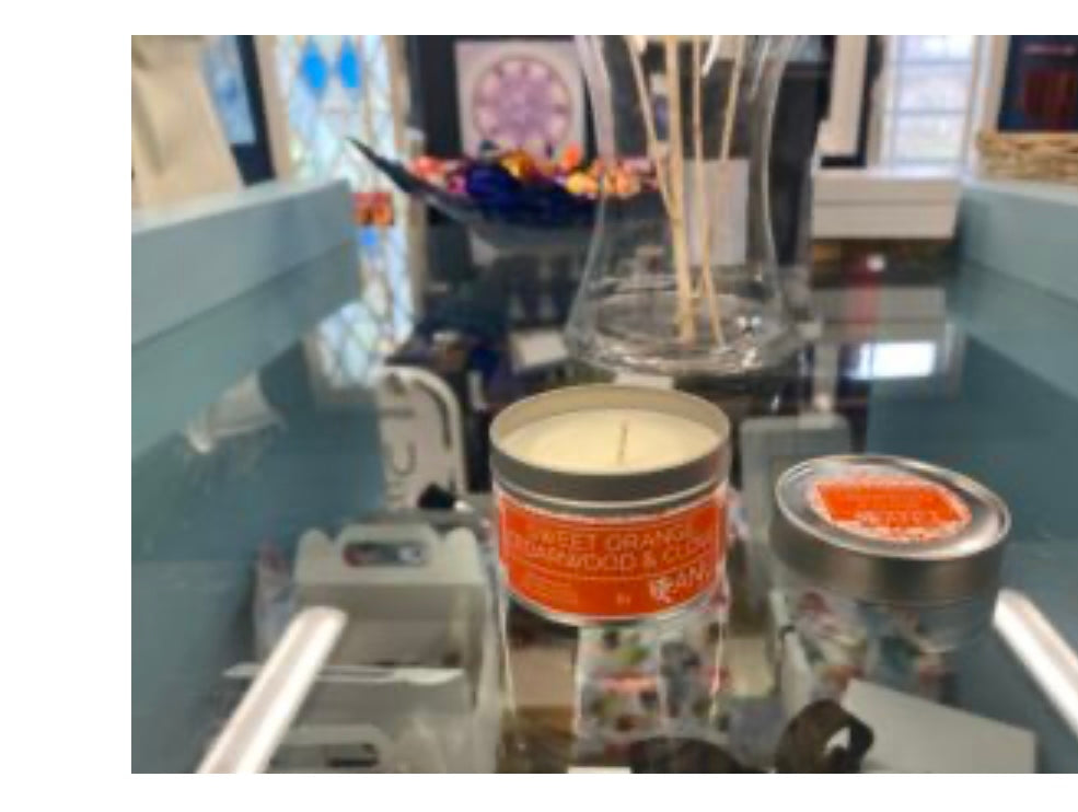 Sweet Orange Cedarwood and Clove Candle - Travel Tin